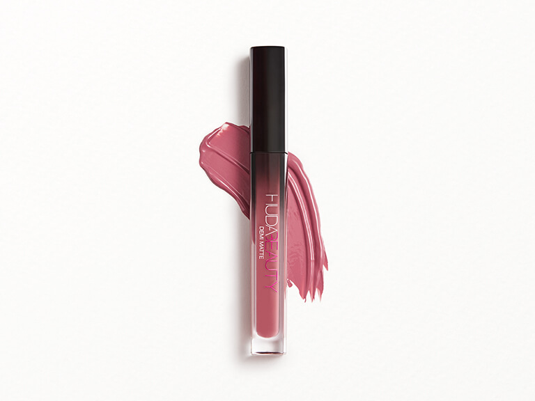Huda Beauty- Demi Matte Cream Lipstick- Bonnie